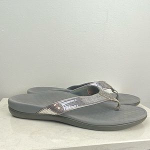 VIONIC Women's Tide Silver Sequins Sandal